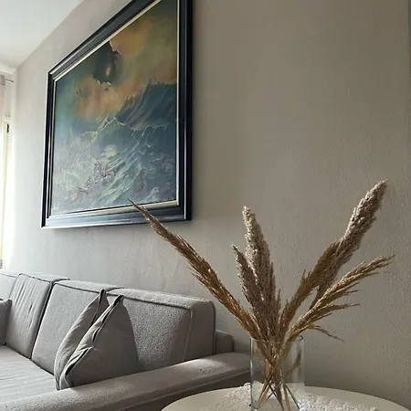 Zoar Apartment
